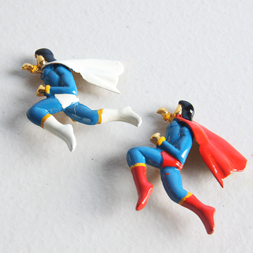 [HeCollection] Superman Brooch